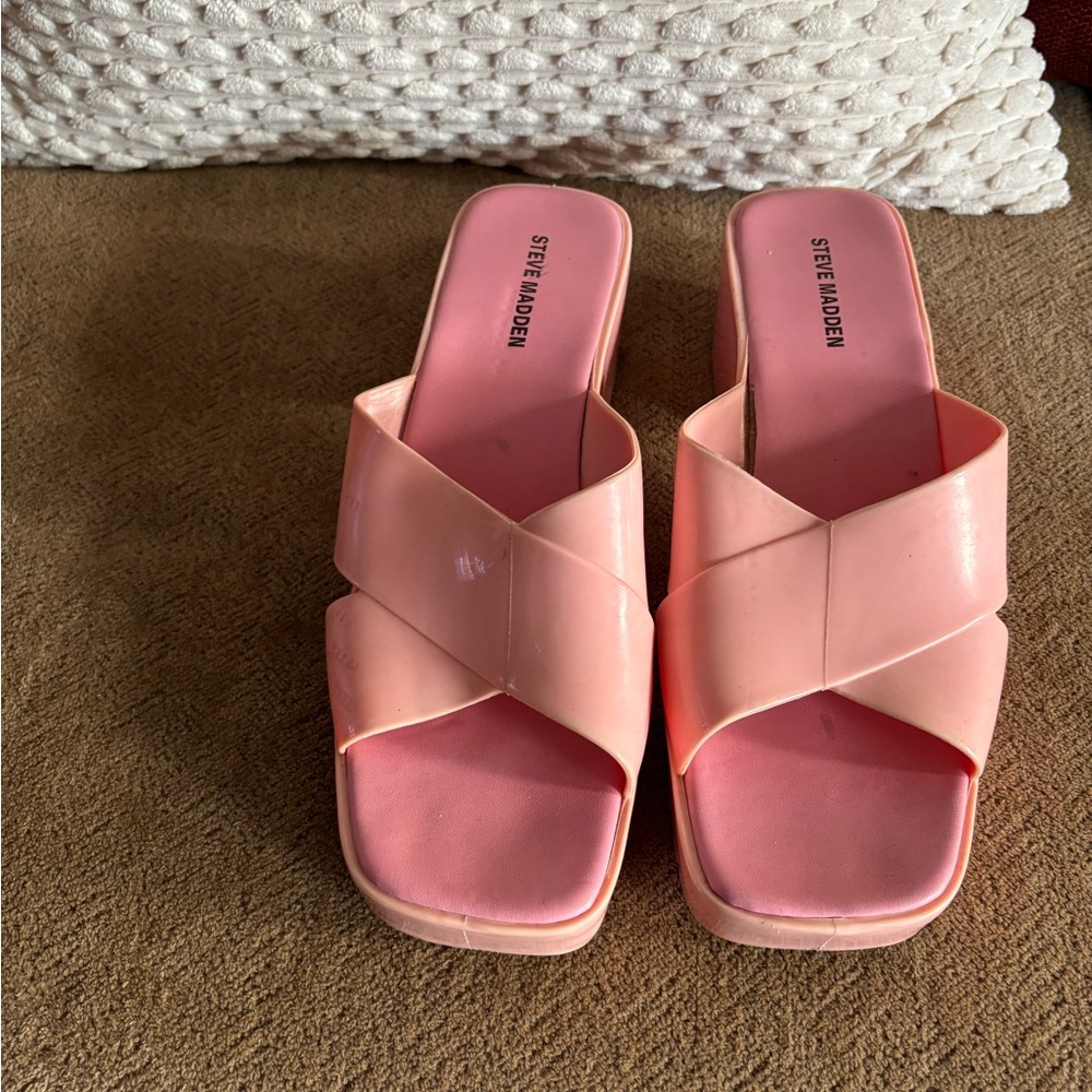 Steve Madden Pink Slide Sandals with X-Strap Design